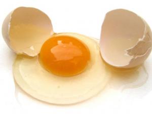 鸡蛋能生吃吗？鸡蛋生吃好不好有营养吗