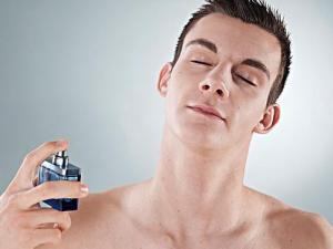 ​男士香水正确的使用方法及喷香水的最佳时间