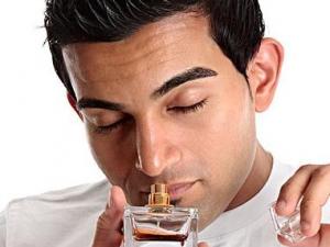 ​男士用什么香水？男士如何挑选属于自己的香水