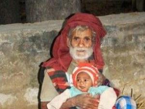​印度96岁老汉再生一子 刷新全球最老父亲纪录