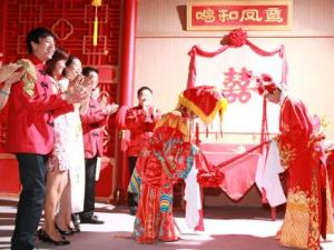 ​中式婚礼的基本礼仪流程-中式婚礼必备的道具