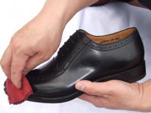 皮鞋怎么保养？皮鞋保养用品