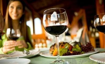 酒桌文化：酒桌上的礼仪，酒桌上的潜规则，酒桌上的规矩