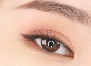 内双眼皮适合哪些类型的眼妆？