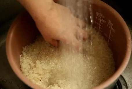 煮米饭不只是加水