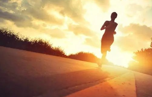 晨跑好习惯，为你带来正能量满满的一天